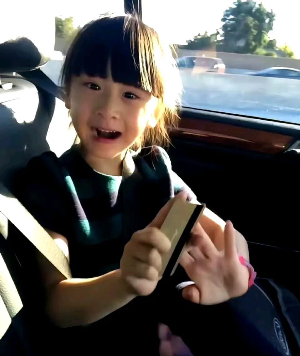 叶一茜晒森碟17岁生日照，萌娃变美少女！5个小伙伴都已长大（组图） - 10