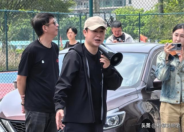 劣迹艺人不 “安分”,集体 “搞事情”,想复出?(组图) - 5