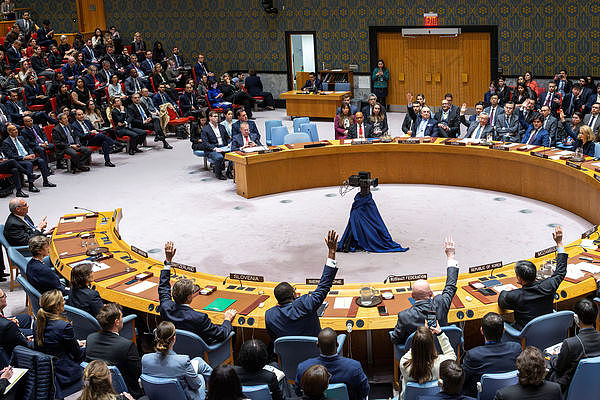 中国将召开安理会会议“谴责美国霸凌”：把关税当作武器（组图） - 1
