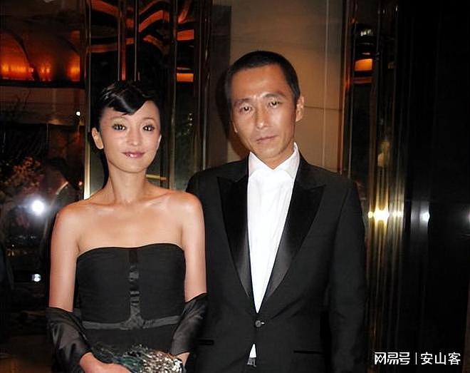 50岁周迅“丁克“半辈子，把7个男人当儿戏，如今一幅人体画上千万（组图） - 33