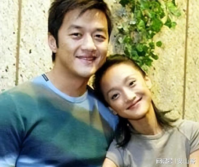 50岁周迅“丁克“半辈子，把7个男人当儿戏，如今一幅人体画上千万（组图） - 22