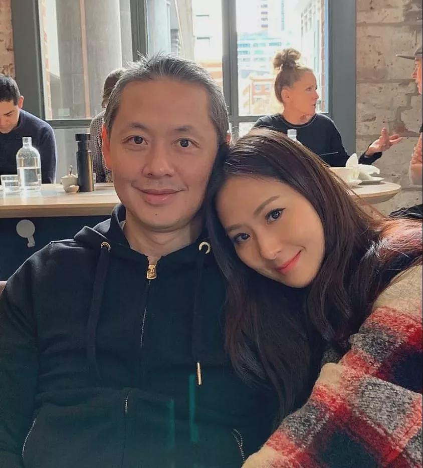【美女】哇塞！台湾第一名媛太会玩，把老公熬成爹，这身材简直“鲨”疯了（组图） - 8