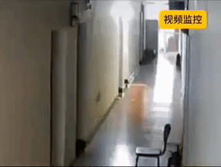 武汉大学生惨遭毁容事件引发全网愤怒：那扇关上的门，毁了他一辈子…（组图） - 1