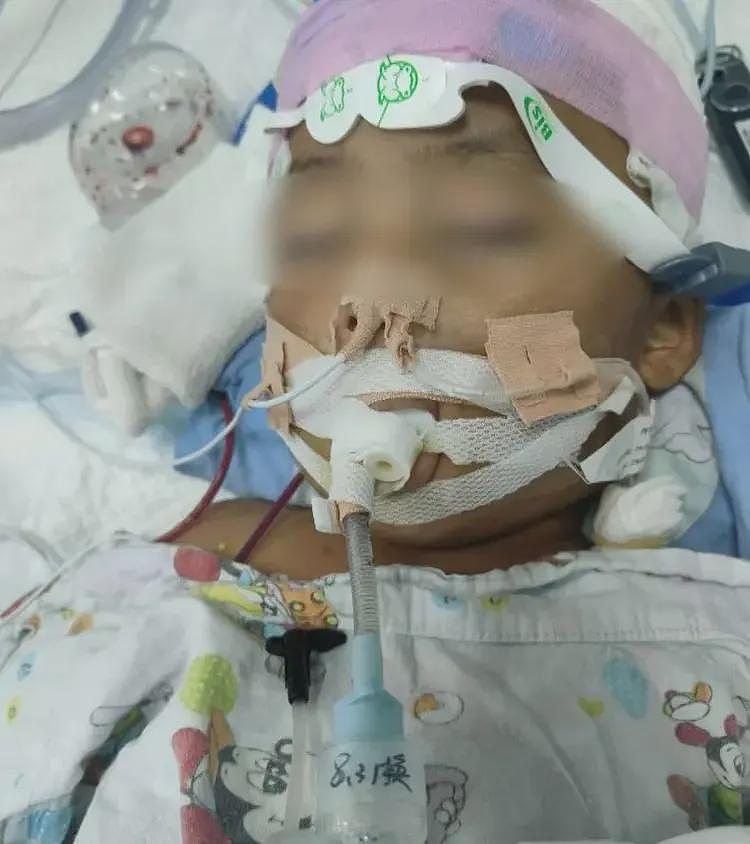 3岁男童被虐致死案生母:孩子抢救时听到妈妈来了流下眼泪(组图) - 1