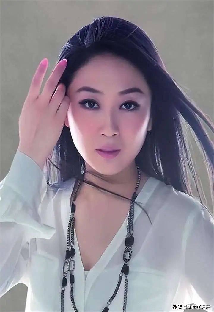 41岁国家一级演员自缢去世,背后真相令人唏嘘(组图) - 5