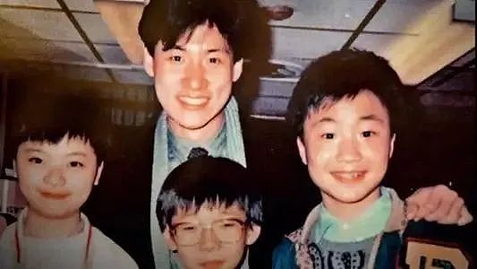 震惊！郑中基正式离婚？现身法庭打离婚官司，抑郁酗酒精神不振（组图） - 18
