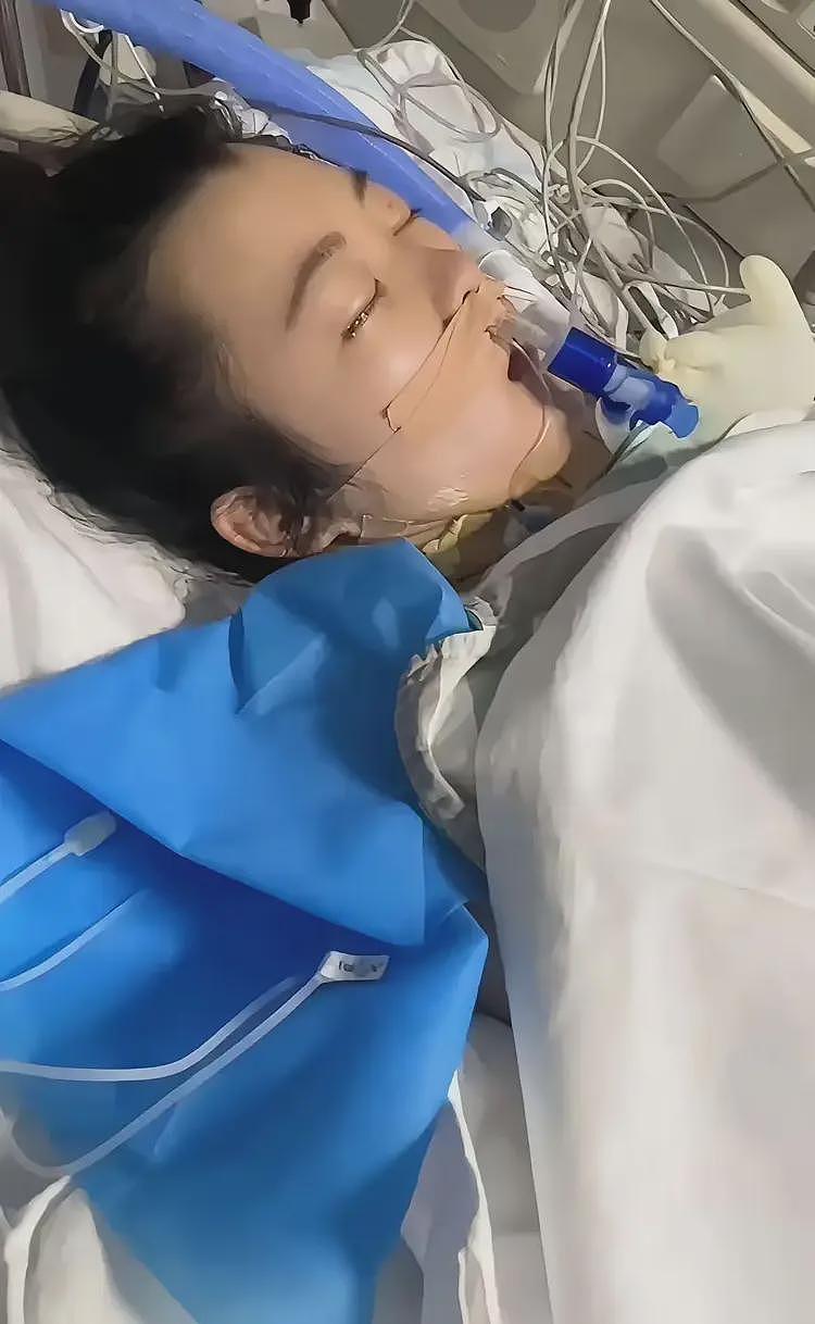 22岁女孩做妇科手术被确诊脑死亡，家人天塌了，网友评论现阴谋论（组图） - 5