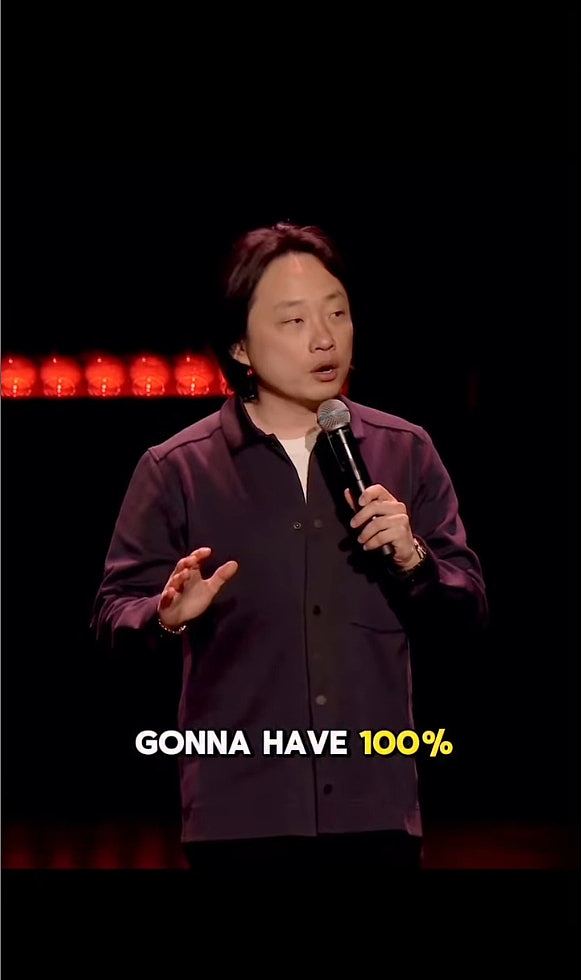 华人喜剧演员欧阳万成自嘲中国制造演出要征100%关税：Temu将成新Gucci（视频/组图） - 2