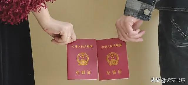 一夫二妻婚纱大结局,都是大美人,只是没想到他朋友圈“瓜”更大(组图) - 5