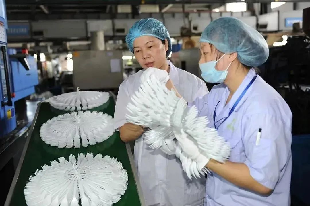 霸王茶姬背后大佬，还有个62岁中国大妈（组图） - 6