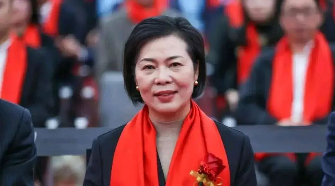 霸王茶姬背后大佬，还有个62岁中国大妈（组图） - 9
