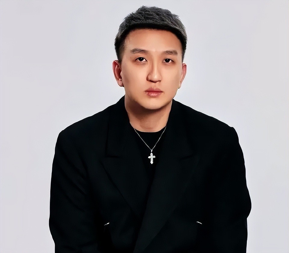 黄晓明告龚文祥引热议,网友质疑变相护叶珂,妖怪没被起诉很意外(组图) - 15