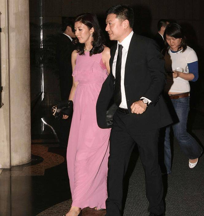 最美港姐李嘉欣帮助高龄亲姐嫁入10亿豪门(组图) - 5