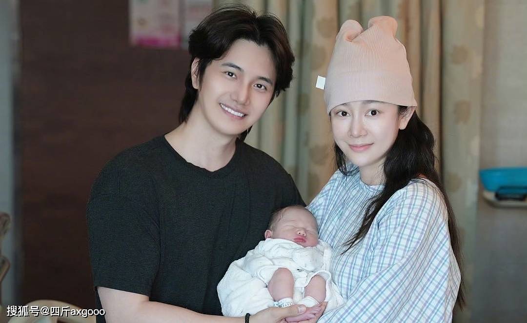 恭喜!36岁张檬官宣生子,三年备孕艰辛路,百万豪华产子引热议(组图) - 6