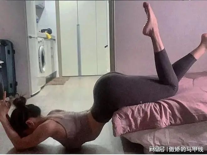 【美女】纤细小蛮腰,饱满蜜桃臀,这个健身女神身材好到“不用看脸”(组图) - 3