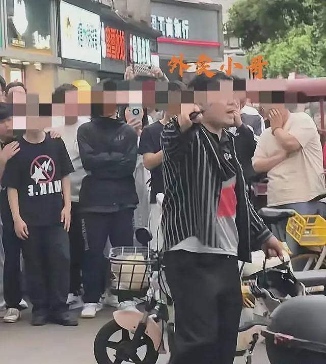 顺丰小哥偶遇女友和情人逛街后续，知情人爆料：“女主”开房记录多达52次（视频/组图） - 3