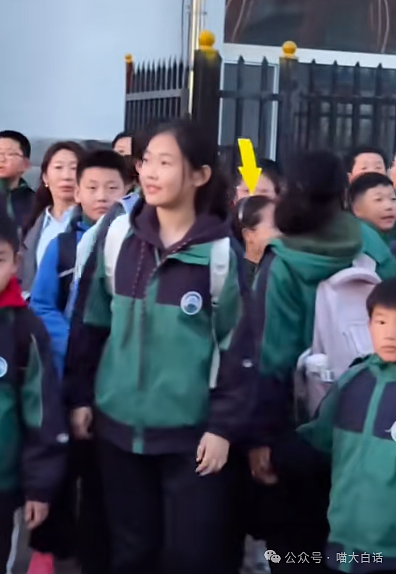 【爆笑】“妈妈跟客服的聊天有多搞笑？”哈哈哈哈哈就因为少了个标点符号（组图） - 81
