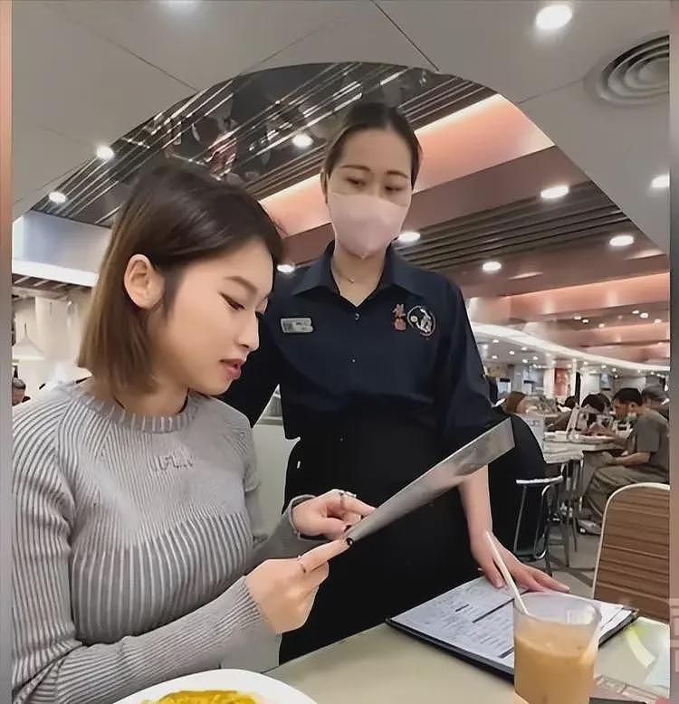 反转！女子在香港用普通话点餐遭歧视后续，涉事餐厅曝光视频流出（组图） - 43