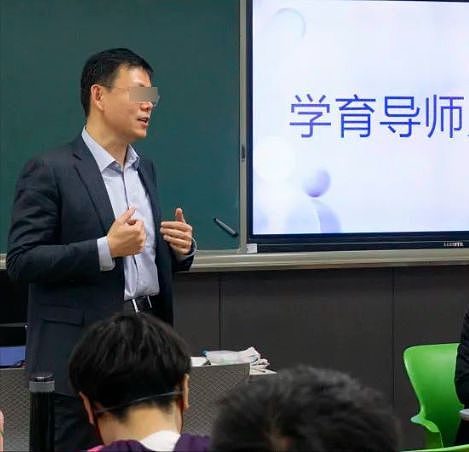 炸裂！北理工男生举报被男导师潜规则，毕业旅行“空降”陪睡，大尺度聊天记录曝光！官方回应：情况属实（组图） - 2