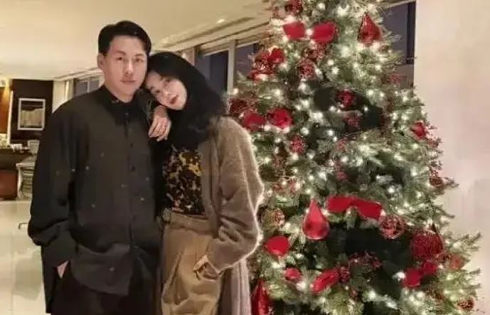 范冰冰最亲密的男人竟是他，20年不离不弃（图） - 1