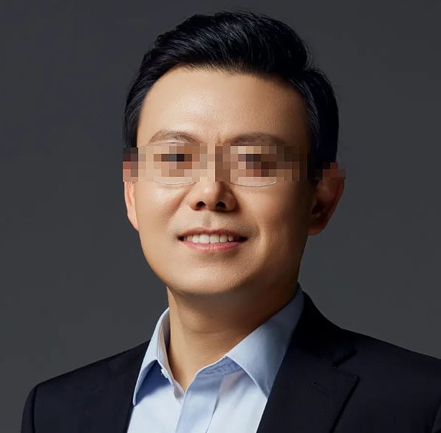 炸裂！北理工男生举报被男导师潜规则，毕业旅行“空降”陪睡，大尺度聊天记录曝光！官方回应：情况属实（组图） - 11