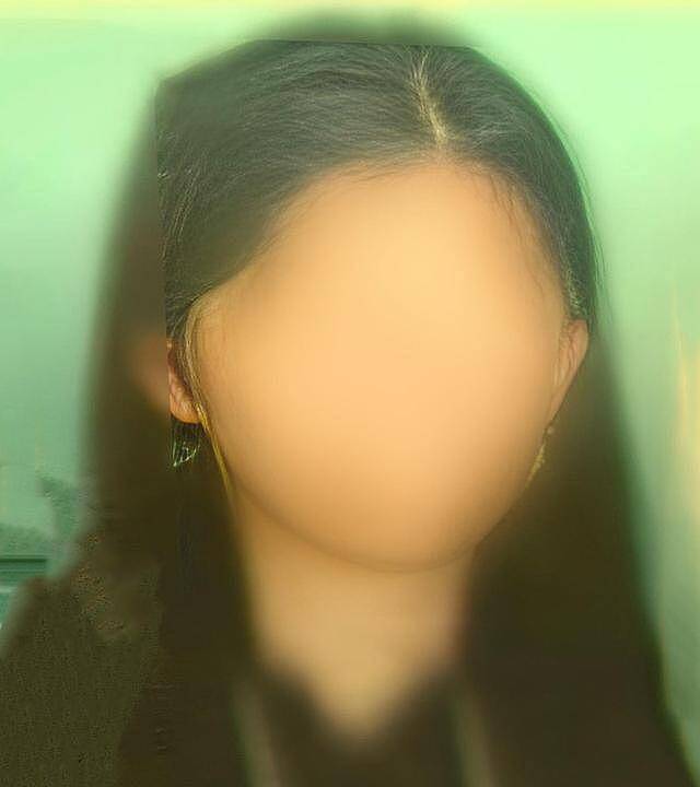 女中学生偷尝禁果，私奔不成全家遭灭门，一枚血脚印牵出不伦之恋（组图） - 1