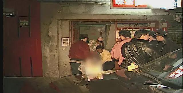 女中学生偷尝禁果，私奔不成全家遭灭门，一枚血脚印牵出不伦之恋（组图） - 14