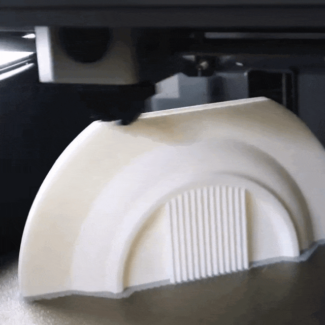 怎样快速挑起最后一根面条?日本设计师3D打印给餐盘加个凹槽,网友:再也不用追着面条跑了!(组图) - 2