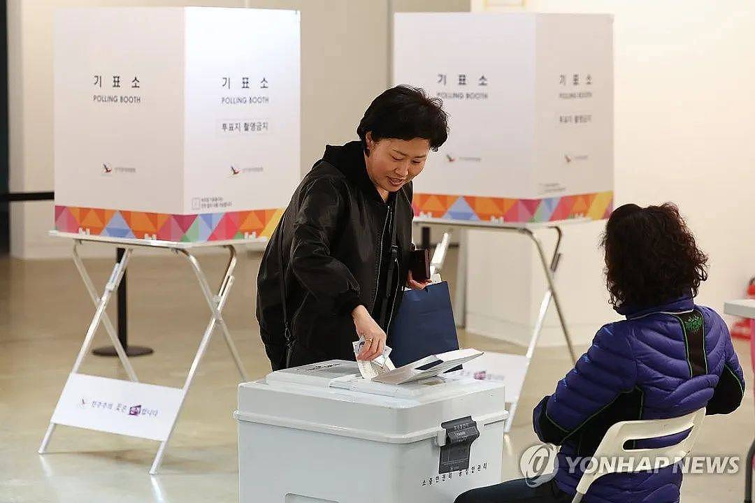 恶意炒作“中国黑客干预选举”，韩选管委检举3名观察员（图） - 1
