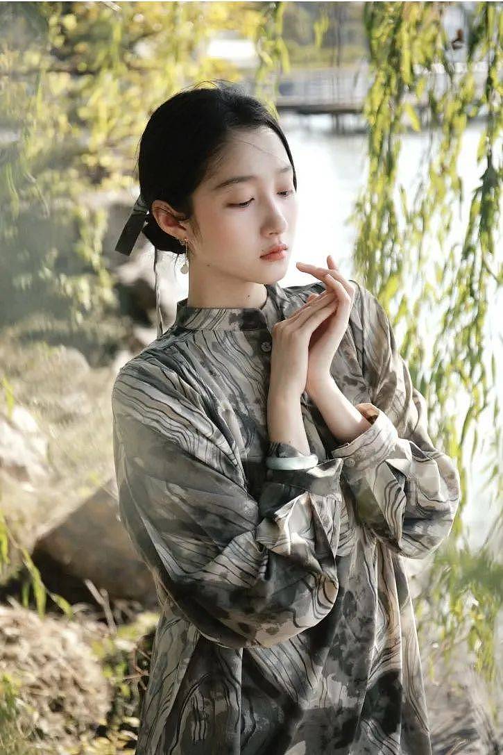 【时尚】越来越流行的“新中式”，春天这样穿美到犯规（组图） - 24