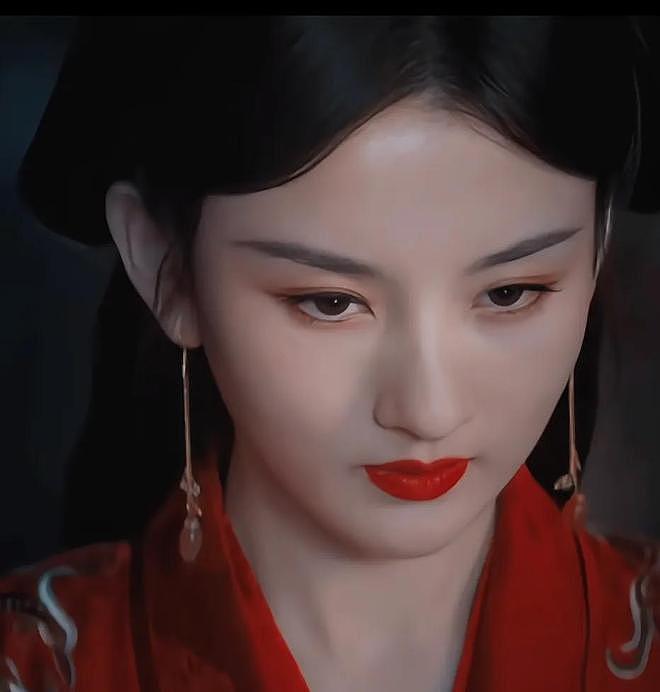 宋祖儿神似张柏芝到底算不算大美人?看她和杨幂的合照就有答案了(组图) - 12