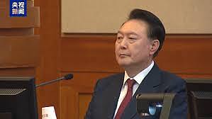 尹锡悦内乱案今日第二次开庭，媒体获准在庭上拍摄（图） - 1