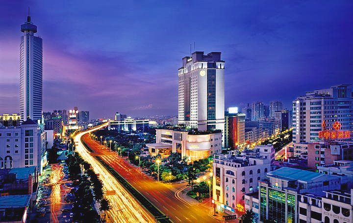 东莞：全国最委屈的城市，背负桃色污名，“世界工厂”曾沦为空城，如今完美逆袭（组图） - 7