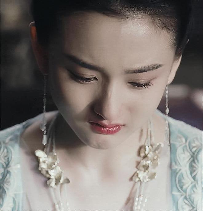 宋祖儿神似张柏芝到底算不算大美人?看她和杨幂的合照就有答案了(组图) - 19