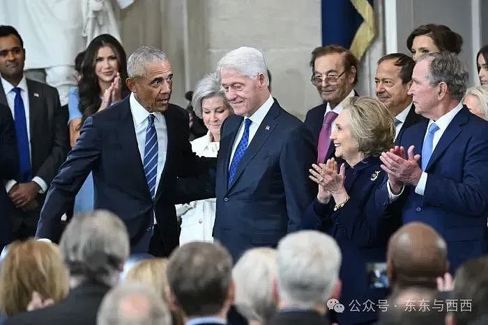 美国前第一夫人要离婚?他俩一直各玩各的,曾经的恩爱早已透支完毕……(组图) - 7