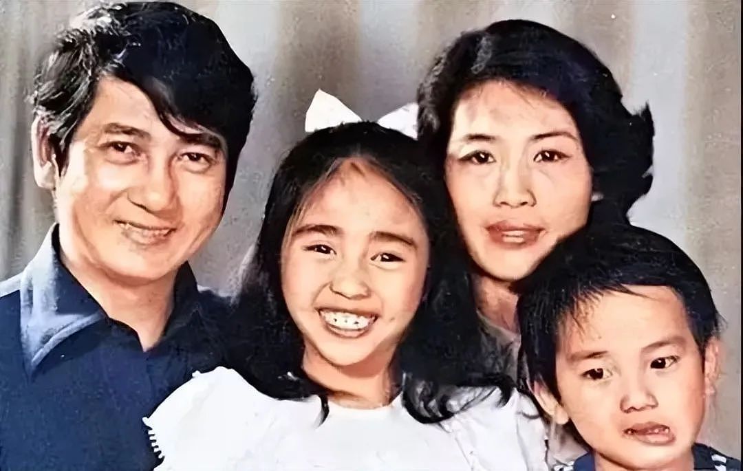 54岁黎姿近照曝光!退圈17年,嫁大15岁残疾富商,却活成人生赢家(组图) - 5