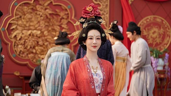 李现晒和杨紫的合影，两人都很瘦，溢出屏幕的CP感太好嗑了（组图） - 4