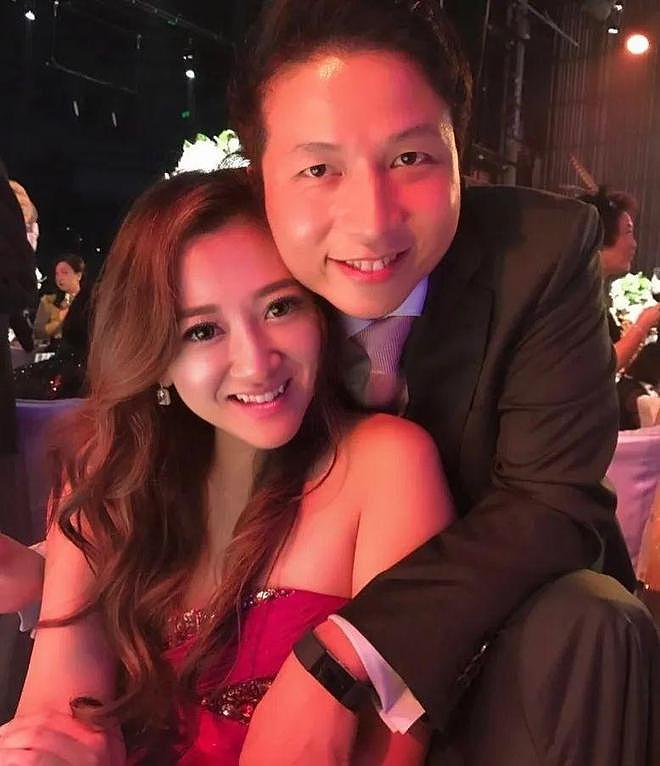 恒安集团许连捷灵堂遗照曝光！门口摆满花圈，曝最后聊天记录（组图） - 14