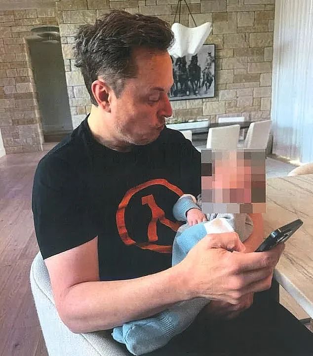 马斯克持续被曝后宫大瓜:网上选妃,私信翻牌,连生娃都要巨额签约?(组图) - 7
