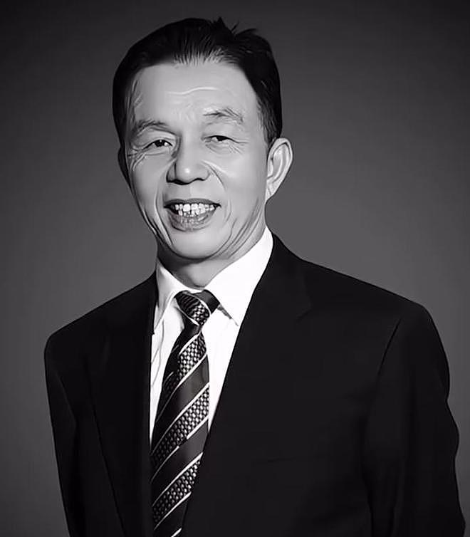 恒安集团许连捷灵堂遗照曝光！门口摆满花圈，曝最后聊天记录（组图） - 8