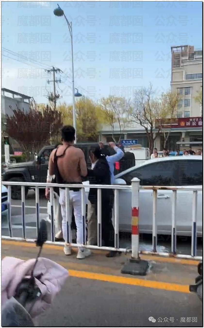 刺激！罕见京东官方指着对方鼻子骂祖宗！撕破脸皮，句句露骨...（视频/组图） - 31