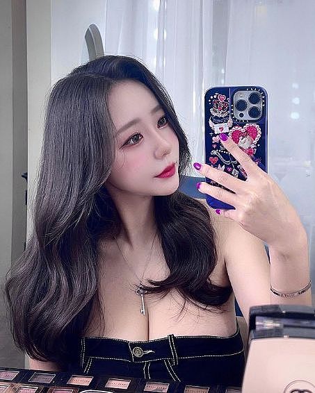 【美女】高颜值美女,火辣身材,大维度,让你不得不爱(组图) - 4