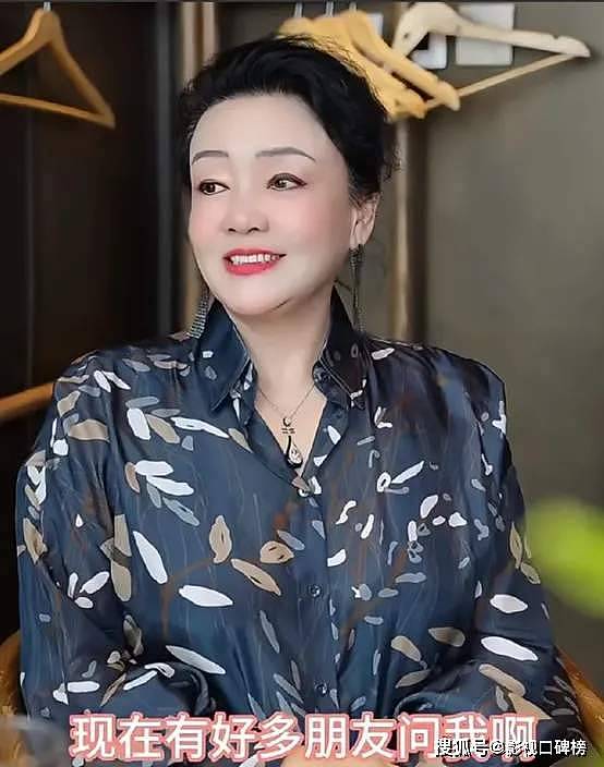 马筱梅学历被扒,沉寂一段时间的张兰很快直播了(组图) - 27