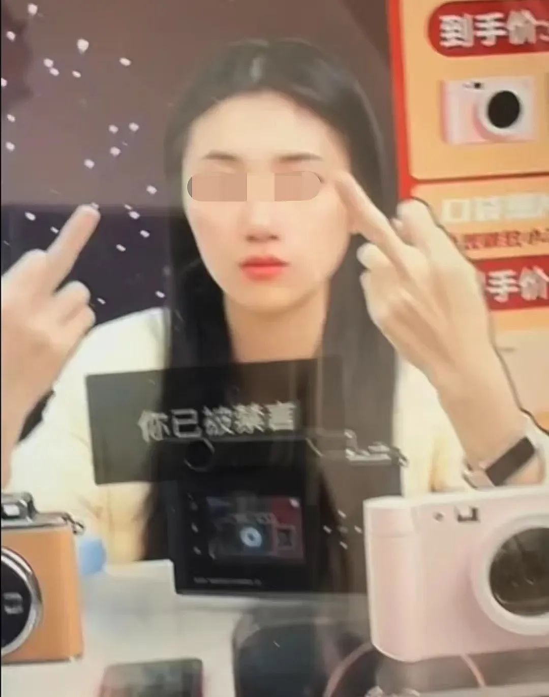 土豪开保时捷想约会女主播被拒称“只看得起劳斯莱斯”！2人对话被扒她凭什么？（组图） - 10