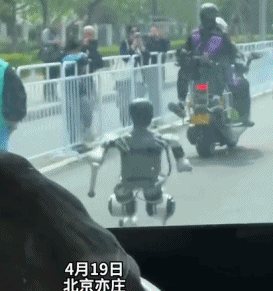 机器人跑马拉松像“活爹”出街，露脸第一比赛第二（组图） - 16