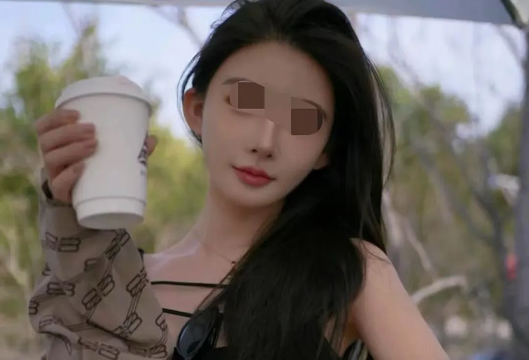 土豪开保时捷想约会女主播被拒称“只看得起劳斯莱斯”！2人对话被扒她凭什么？（组图） - 15