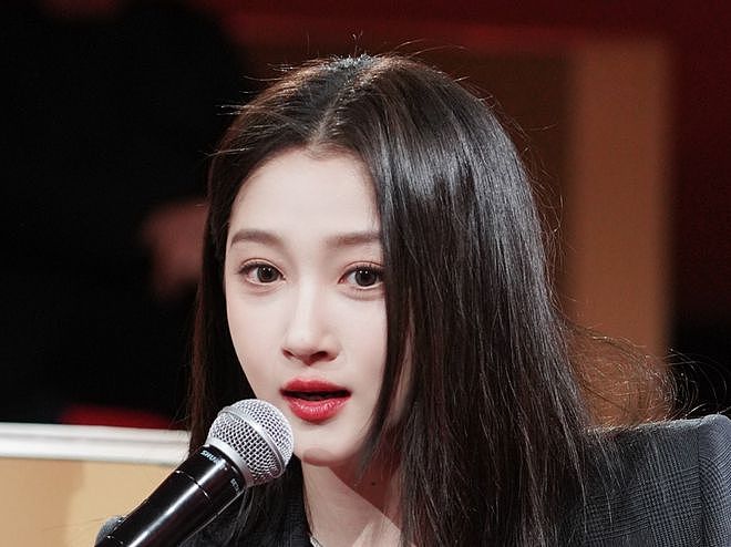 网曝鹿晗关晓彤分手细节,男方想结婚女方不愿意,家人态度明显(组图) - 1