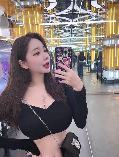 【美女】高颜值美女,火辣身材,大维度,让你不得不爱(组图) - 5