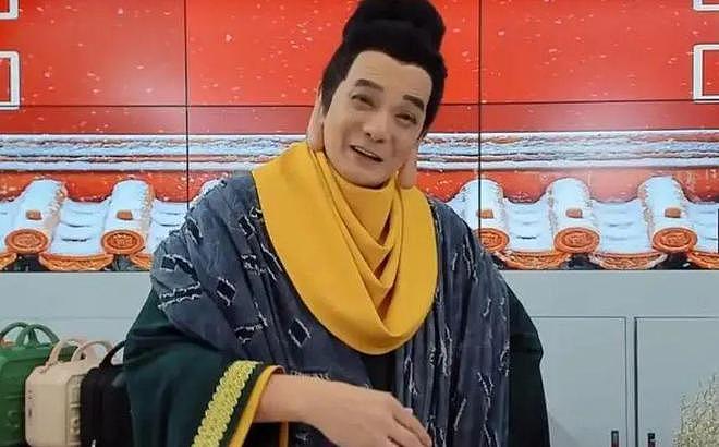 刷碗、摆摊、卖鸡爪…TVB艺人怎么集体“卖惨”?(组图) - 5