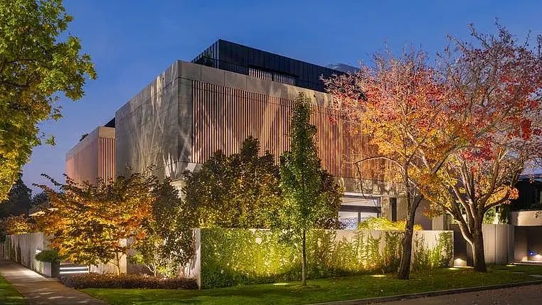 迪肯华人毕业生出售Toorak神仙级别的豪宅，$3900万！（组图） - 1
